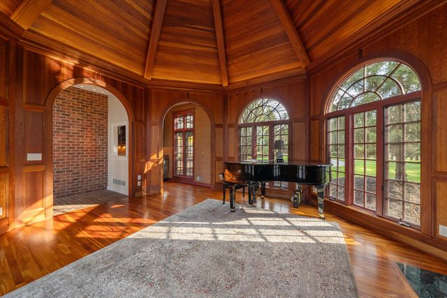 161 Laurin Court, Ann Arbor, MI 48105