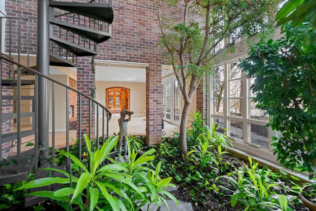161 Laurin Court, Ann Arbor, MI 48105