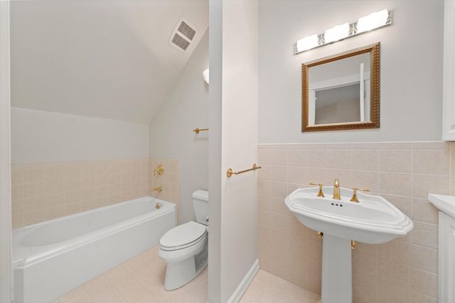 161 Laurin Court, Ann Arbor, MI 48105