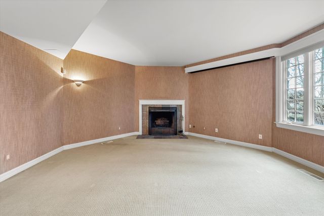 161 Laurin Court, Ann Arbor, MI 48105