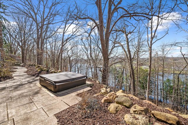 161 Laurin Court, Ann Arbor, MI 48105