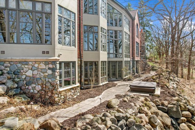 161 Laurin Court, Ann Arbor, MI 48105