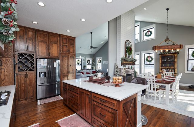 233 NE 60th Court, Ankeny, IA 50021