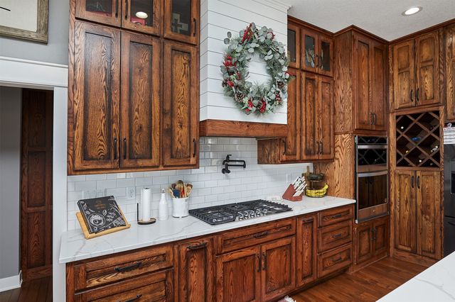 233 NE 60th Court, Ankeny, IA 50021