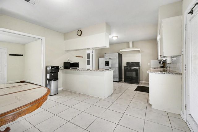 4802 Crosby Cedar Bayou Road, Baytown, TX 77521