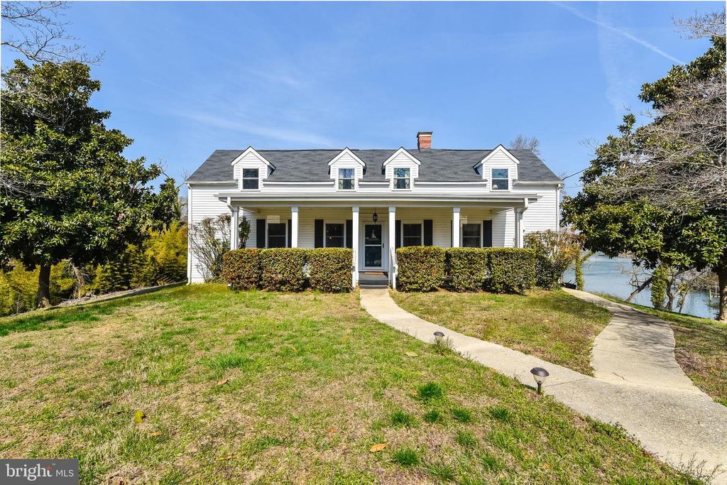 Image 1 of property listing at 23690 W PATUXENT BEACH RD, California, MD 20619