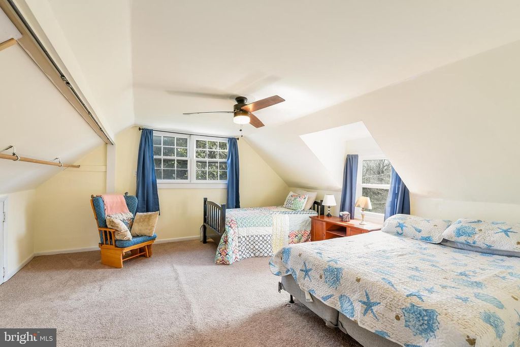 Image 16 of property listing at 23690 W PATUXENT BEACH RD, California, MD 20619