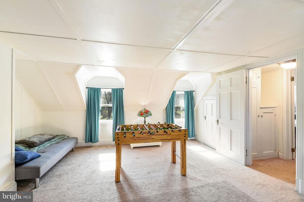 Image 17 of property listing at 23690 W PATUXENT BEACH RD, California, MD 20619