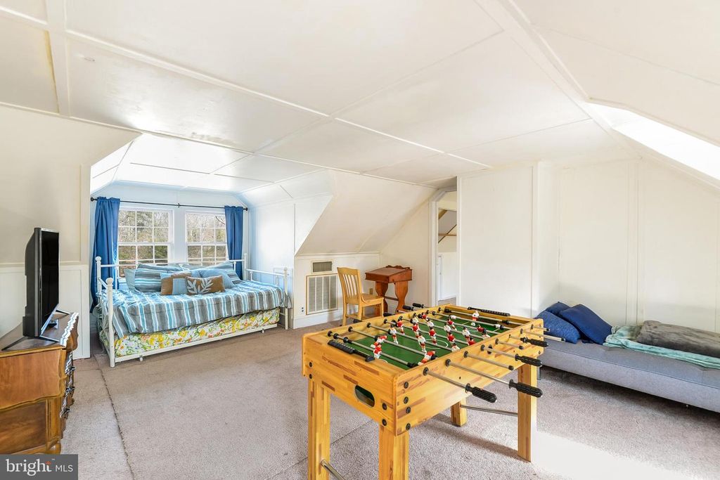 Image 27 of property listing at 23690 W PATUXENT BEACH RD, California, MD 20619