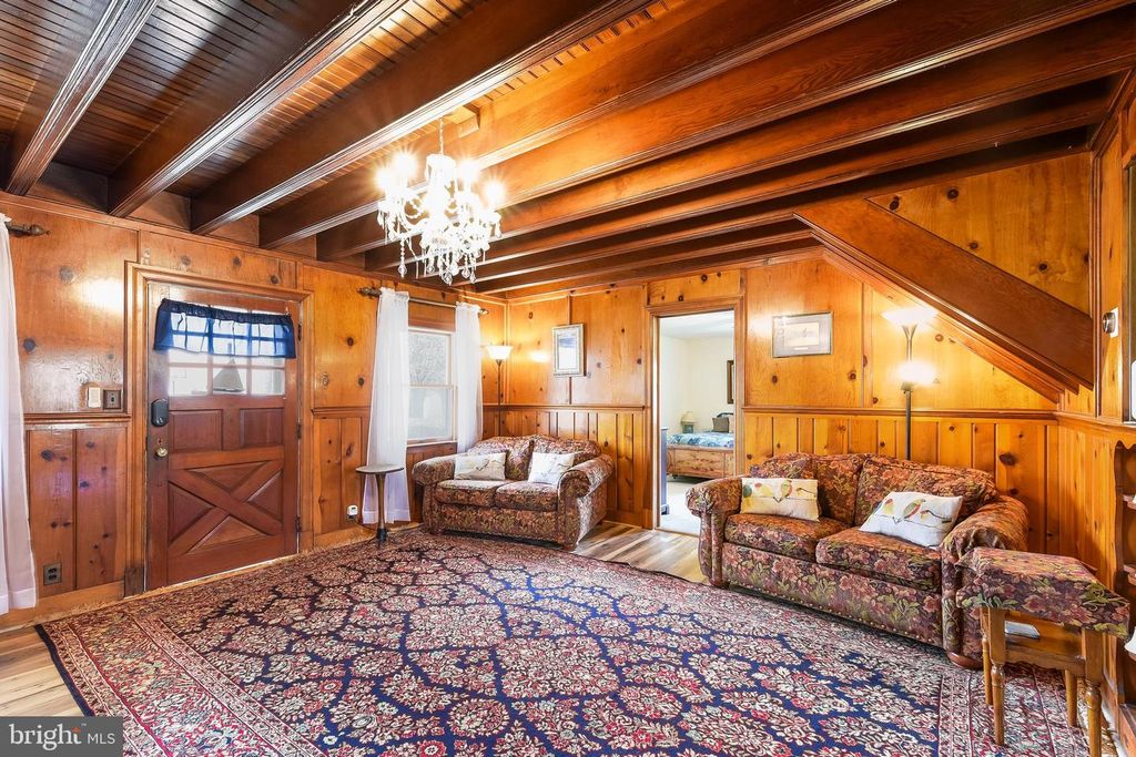 Image 34 of property listing at 23690 W PATUXENT BEACH RD, California, MD 20619