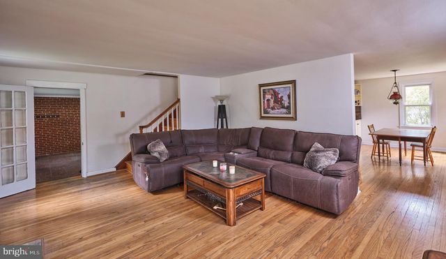 451 N MAIN ST, Chalfont, PA 18914