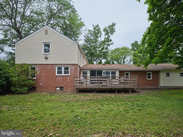 451 N MAIN ST, Chalfont, PA 18914