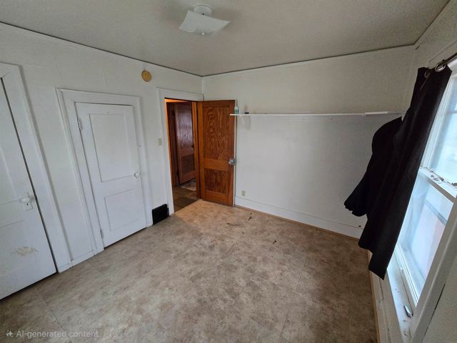 600 Cottage Street, Waterloo, IA 50703
