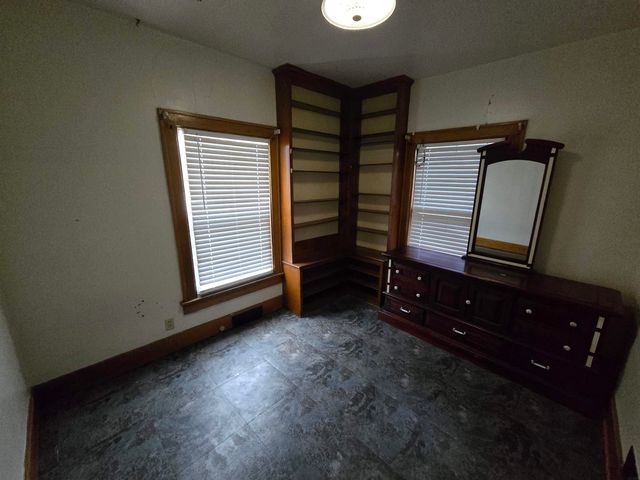 600 Cottage Street, Waterloo, IA 50703