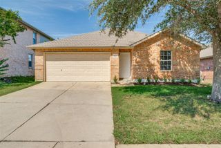 1437 Sun Breeze Drive, Little Elm, TX 75068