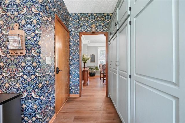 3601 SW Fleming Drive, Blue Springs, MO 64015