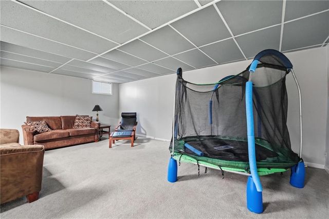 3601 SW Fleming Drive, Blue Springs, MO 64015