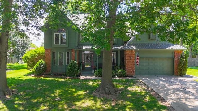 3601 SW Fleming Drive, Blue Springs, MO 64015