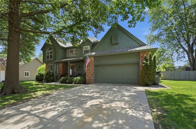 3601 SW Fleming Drive, Blue Springs, MO 64015