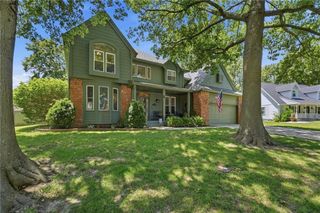 3601 SW Fleming Drive, Blue Springs, MO 64015