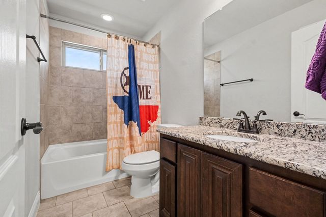 117 Providence Drive, Van Alstyne, TX 75495