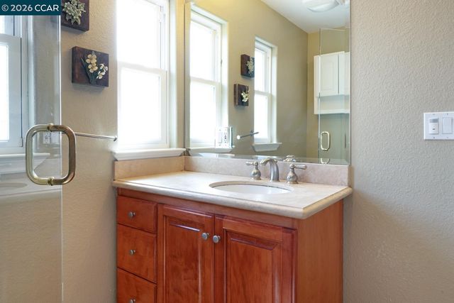 3139 Deerpark Dr, Walnut Creek, CA 94598