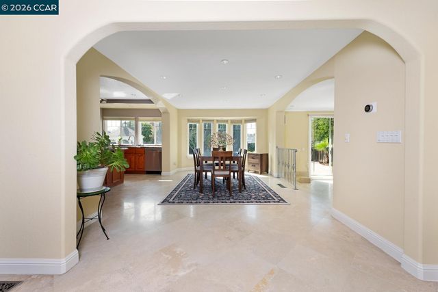 3139 Deerpark Dr, Walnut Creek, CA 94598