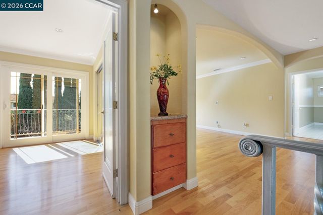 3139 Deerpark Dr, Walnut Creek, CA 94598