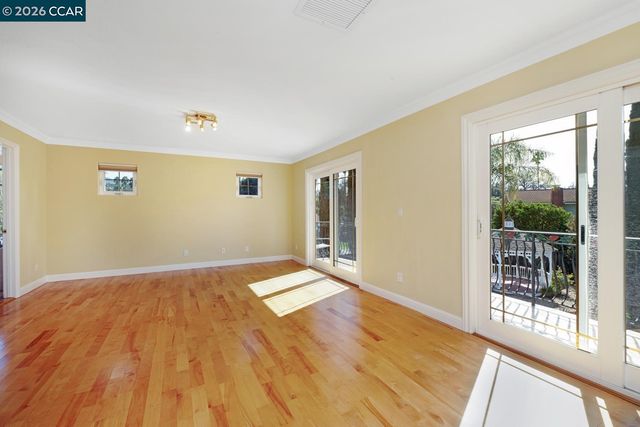 3139 Deerpark Dr, Walnut Creek, CA 94598