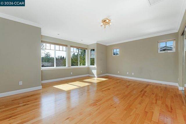 3139 Deerpark Dr, Walnut Creek, CA 94598