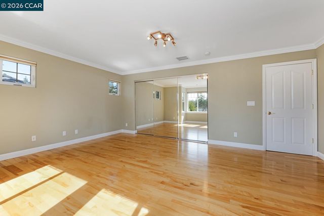 3139 Deerpark Dr, Walnut Creek, CA 94598