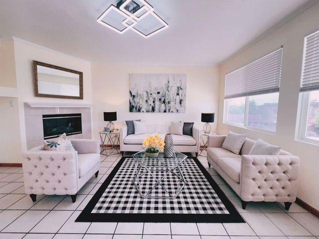 19 Quartz Court, Pittsburg, CA 94565