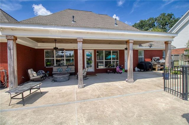 3981 Spring Landing Court, Theodore, AL 36582