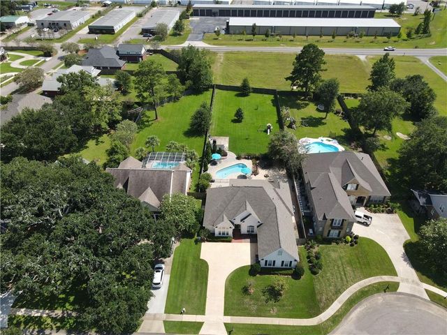 3981 Spring Landing Court, Theodore, AL 36582