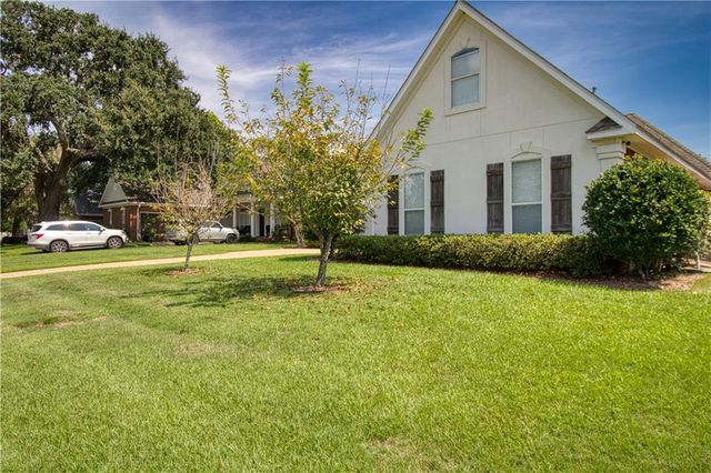 3981 Spring Landing Court, Theodore, AL 36582