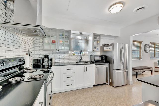 1246 Johnson Street, Hollywood, FL 33019