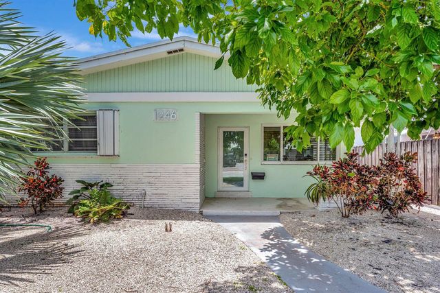 1246 Johnson Street, Hollywood, FL 33019