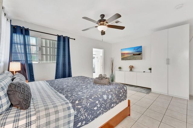 1246 Johnson Street, Hollywood, FL 33019