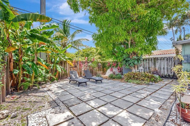 1246 Johnson Street, Hollywood, FL 33019