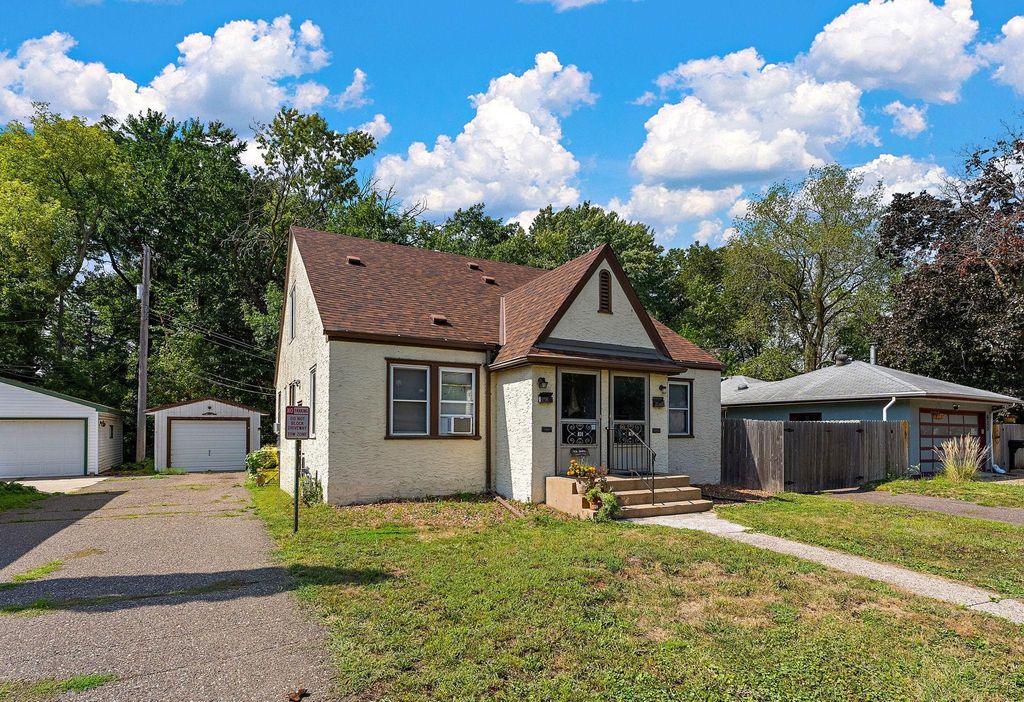 829 Brown Avenue, West Saint Paul, MN 55107 — exterior