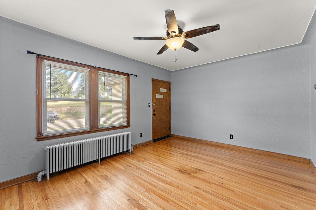829 Brown Avenue, West Saint Paul, MN 55107 — photo 4