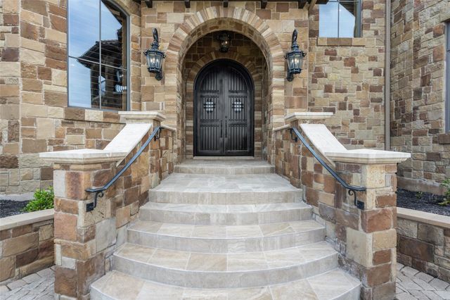 210 Costa Bella DR, Austin, TX 78734