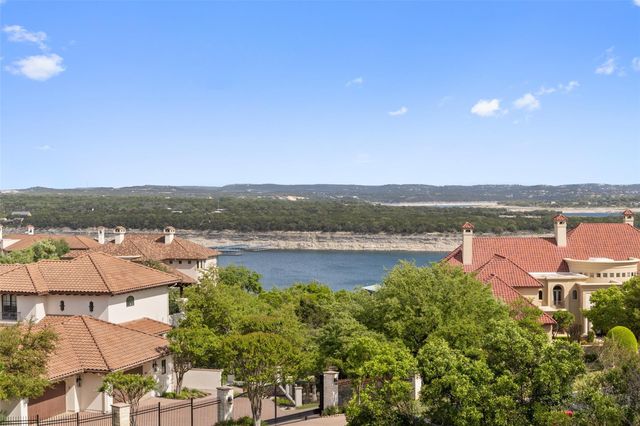 210 Costa Bella DR, Austin, TX 78734