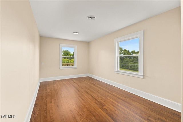 2286 Dave Buck Road, Johnson City, TN 37601