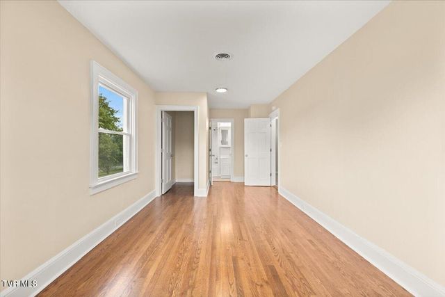 2286 Dave Buck Road, Johnson City, TN 37601