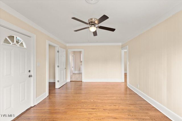 2286 Dave Buck Road, Johnson City, TN 37601