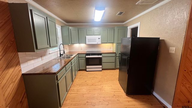22712 Creekwood Dr., Flint, TX 75762