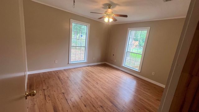 22712 Creekwood Dr., Flint, TX 75762