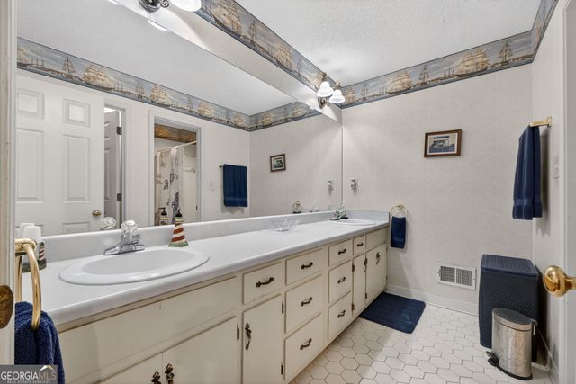 2164 Woodland Court, Jonesboro, GA 30236