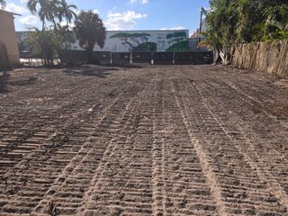 951 NW 37th Ave, Miami, FL 33125